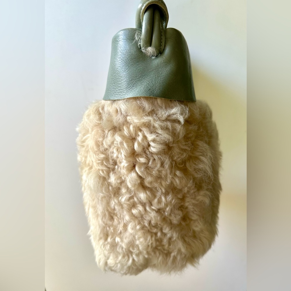 Il Bizonte Lamb Shearling & Sage Green Leather Elegant Women's Bag 15”x13” - Picture 8 of 14